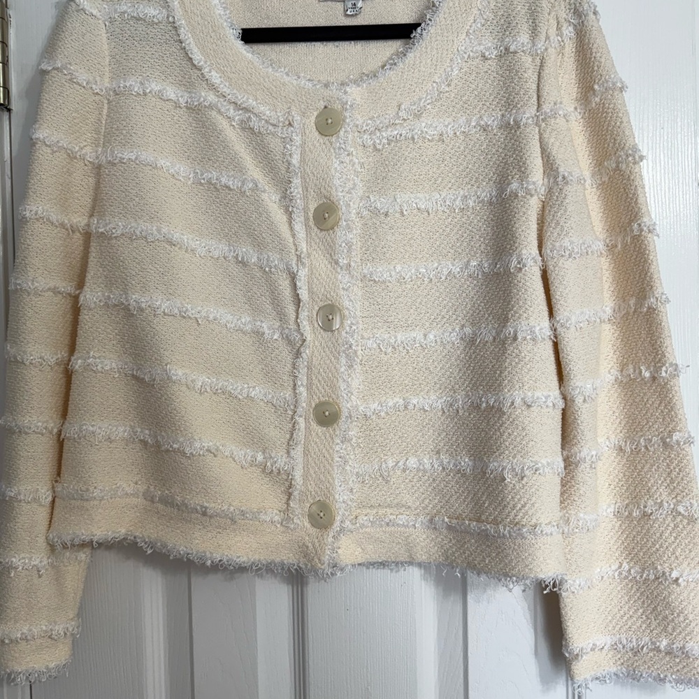 St. John Ivory Knit Sweater 14